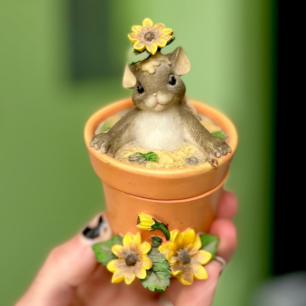 Vintage Mouse In Sunflower Flower Pot Collectible Trinket Box Figurine Decor - Picture 5 of 12